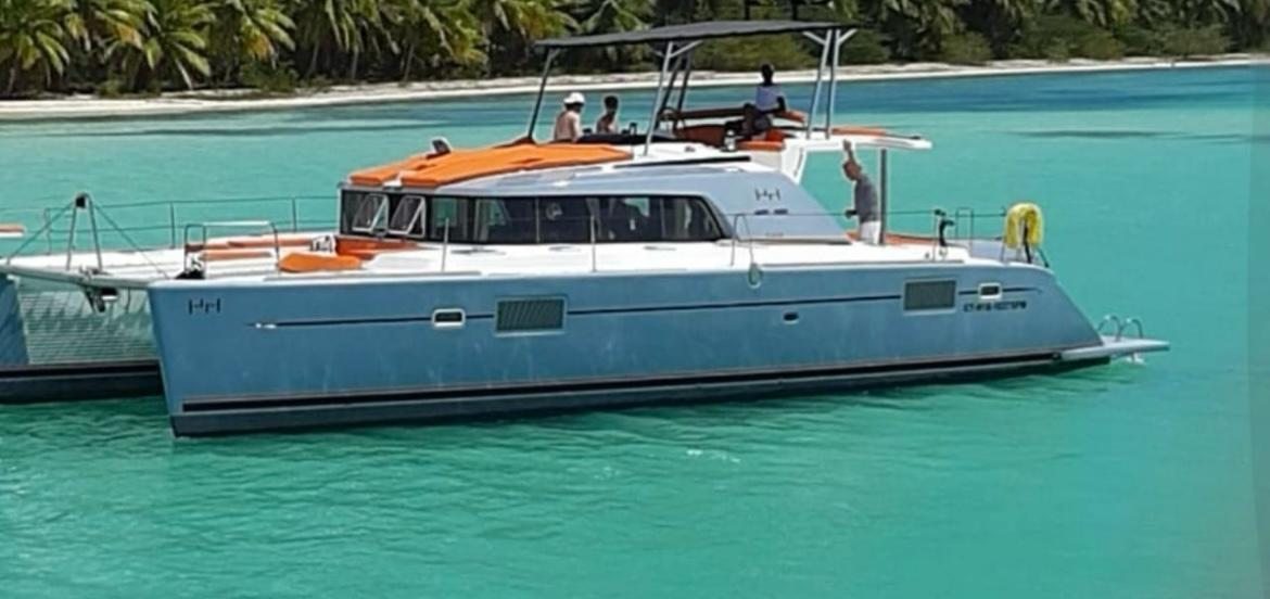 Experiencia de catamarán de lujo en Punta Cana